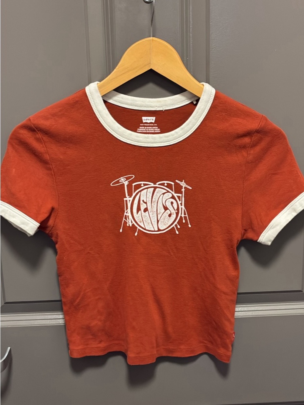 Levi's Rust Red Ringer Tee with White Drum Graphic